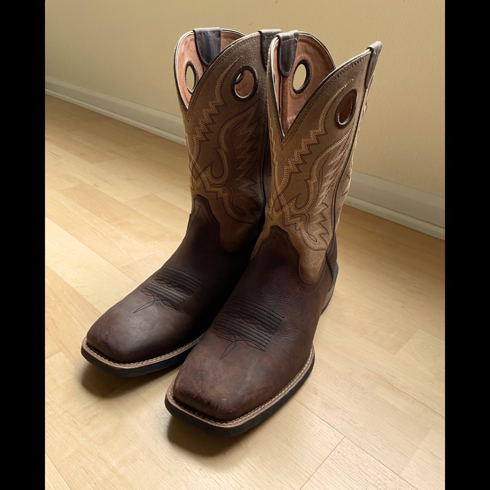 Ariat sport ranger cowboy boot.